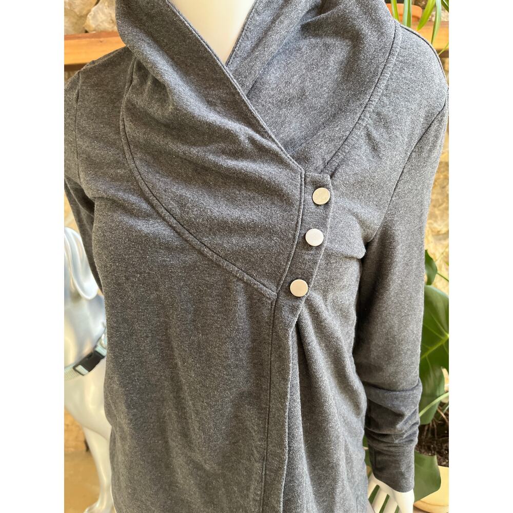 Danskin Gray Wrap Over Cardigan Sweater Women's Size Small - Picture 2 of 9